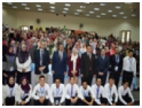 El-Magraby participates in receiving the Benha University’ students at the first day of the new term